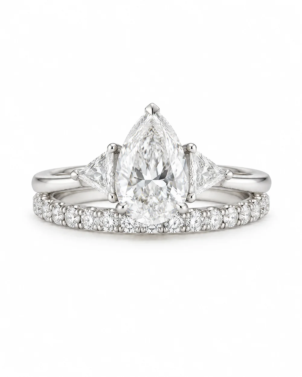 The Pear Trio, 2 ct, on white